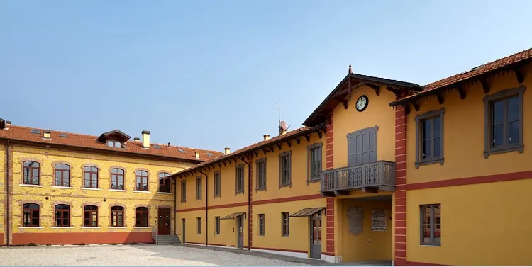 Hemingway Accommodation - Image 1