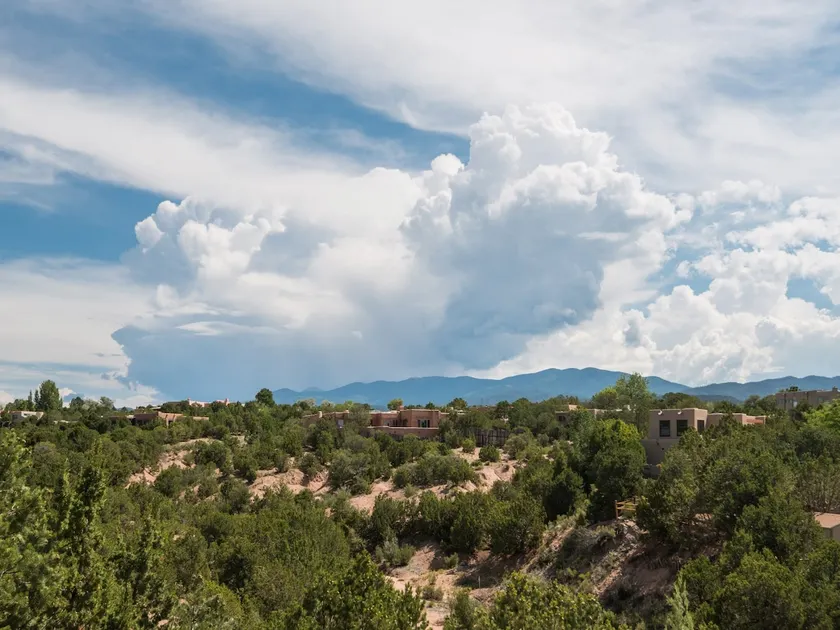 Casita in the Hills, Walk to Plaza, Short or Long - Image 1