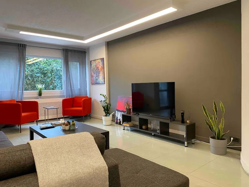 Perfect loc. flat in Alsancak, the heart of İzmir. - Image 1