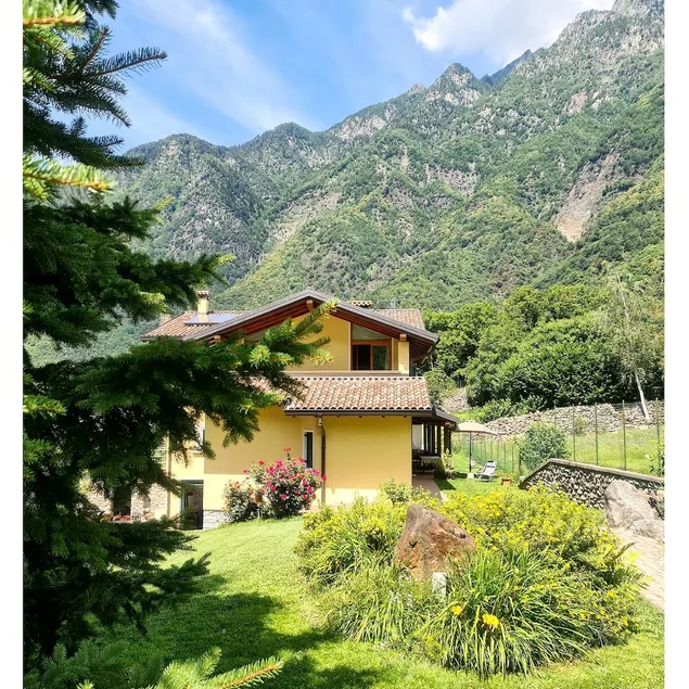 La Rosa Home - Image 1