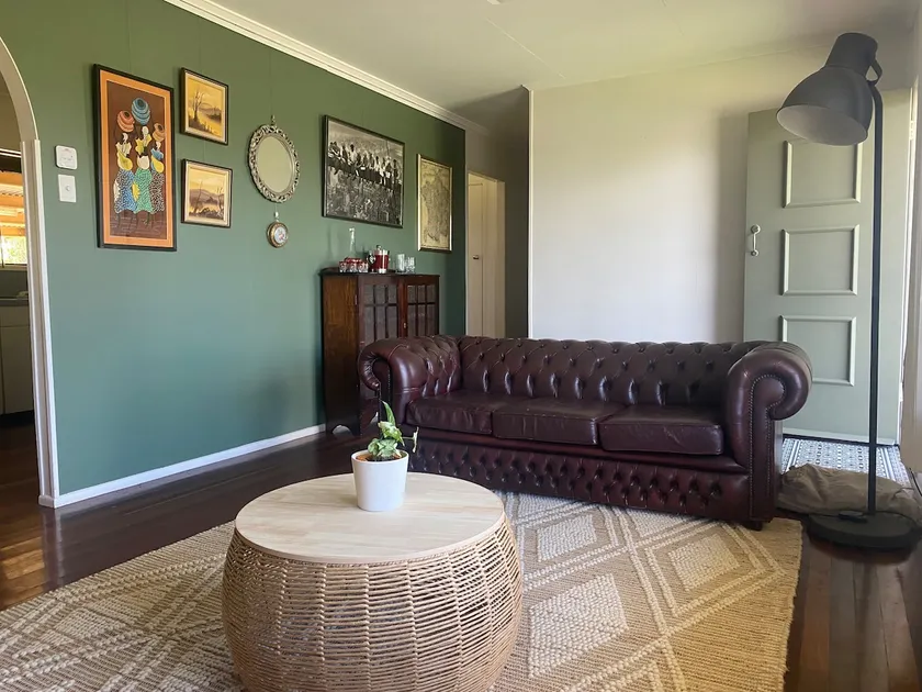 quiet street , central location, tradies welcome - Image 1