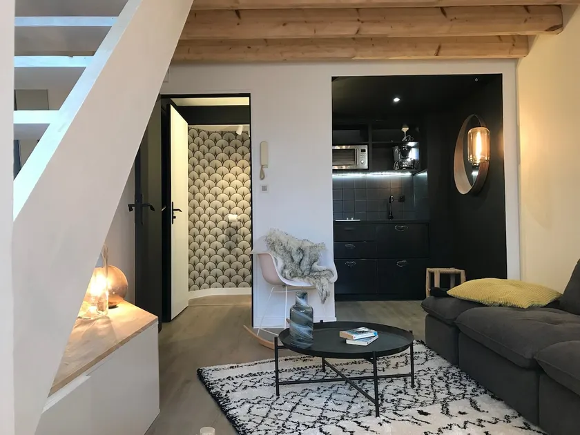 ”Le 42” T2 duplex favorite - Image 1