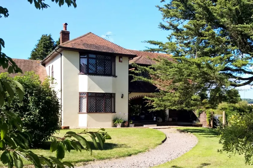 Heytor Country FarmHouse - Image 1