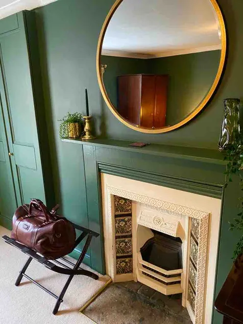 Large & Cosy Country Cottage and Garden, Somerset - Image 1
