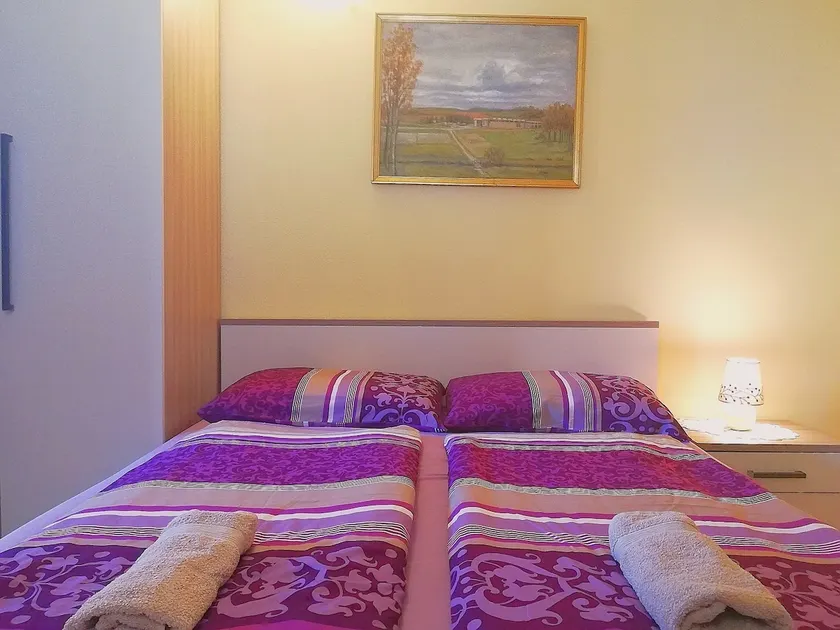 Mara “12” accommodation near beach - Image 1