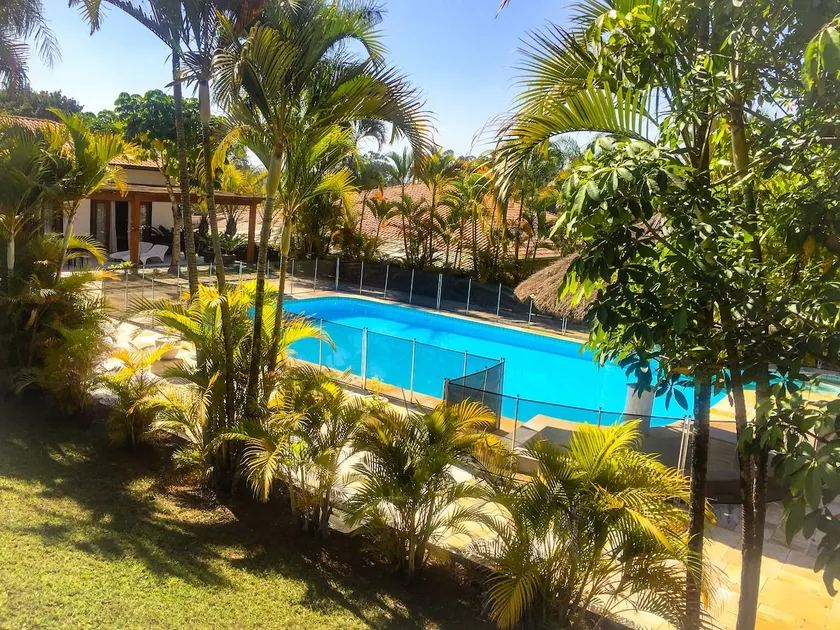 High standard! Beautiful renovated farm in Condominium - Image 1