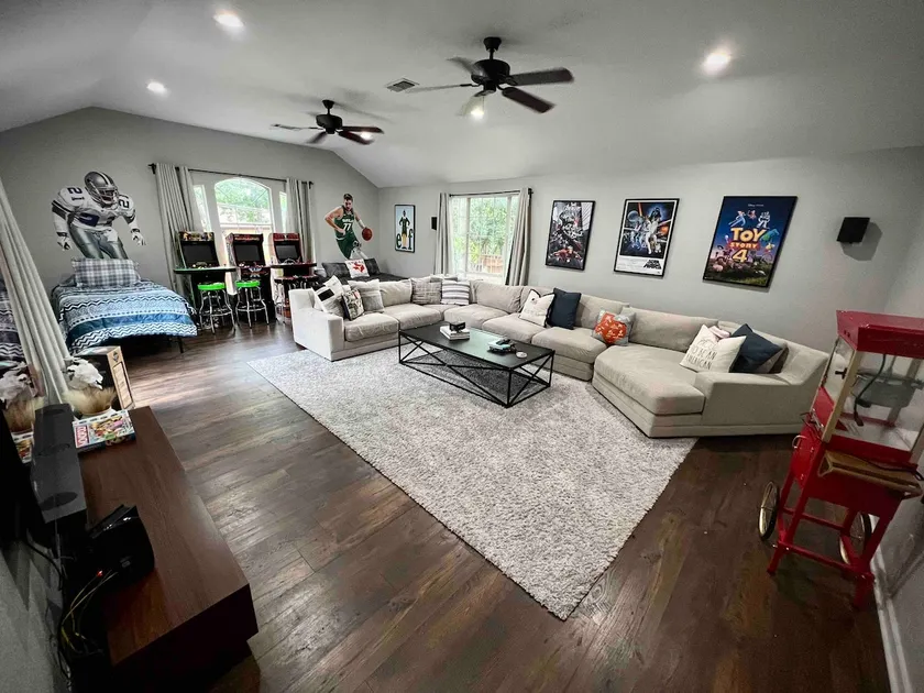 Epic MOVIE ROOM Escape by Rangers & AT&T Stadium - Image 1
