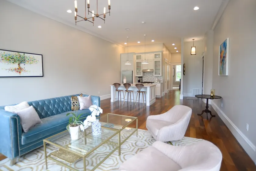 Bijou Apartment - Image 1
