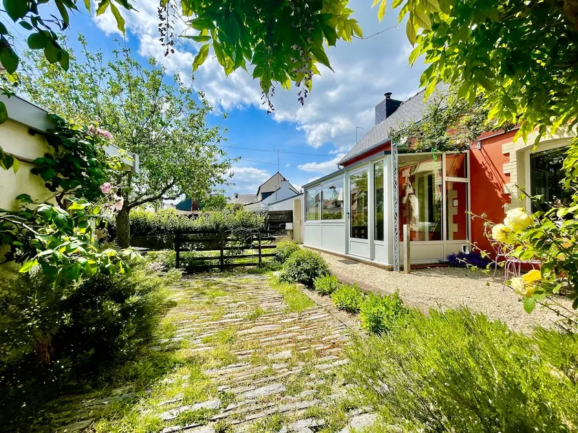 La Rabine - House with enclosed garden, 2 steps from the Port - Image 1
