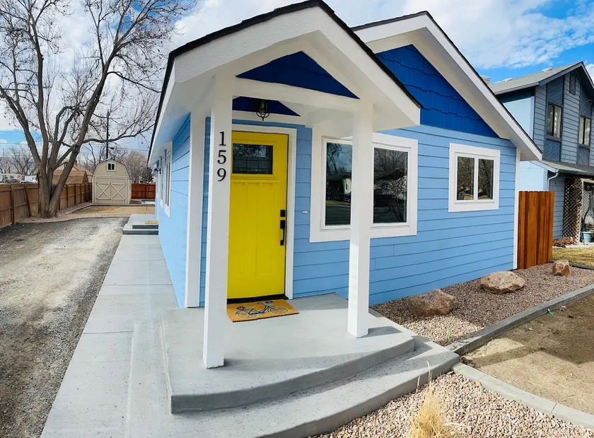Willow House - Image 1