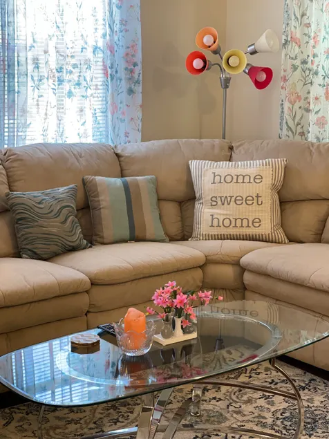 Newly Renovated near Lake Wallanpaupack Sleeps 4-8 - Image 1