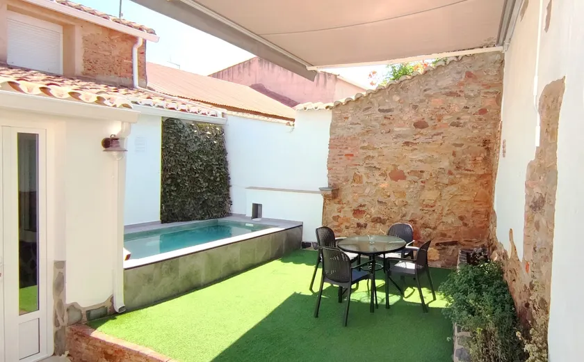 Casa rural con piscina La Salamandrija - Image 1