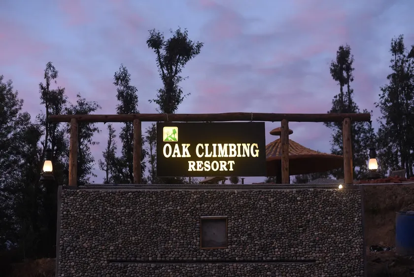 Oak Climbing Resort - Crystal Stone Cottage - Image 1