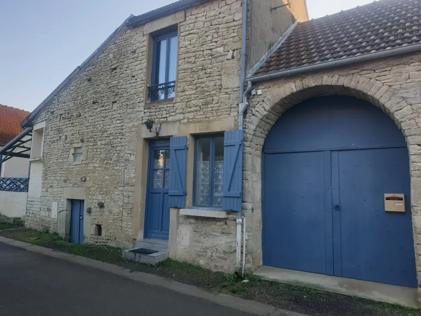 Quiet house - Image 1