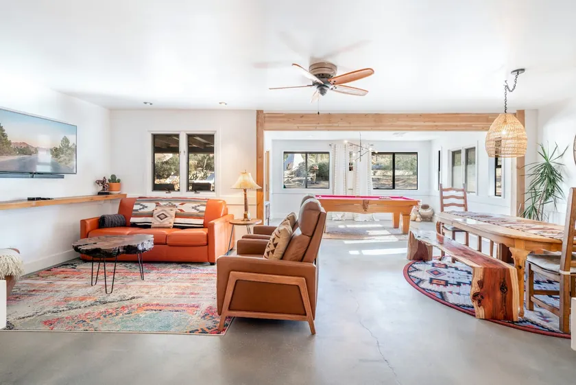 The Navajo Trail House // Hot Tub + Cowboy Tub! - Image 1