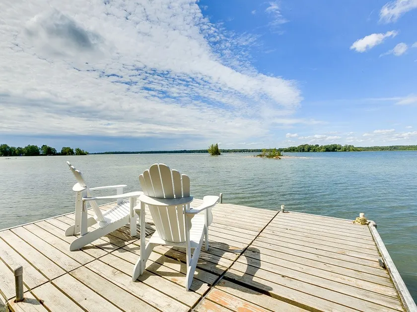 The Islandview - Image 1