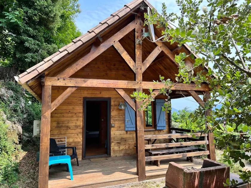 Chalet Exunatis - Image 1