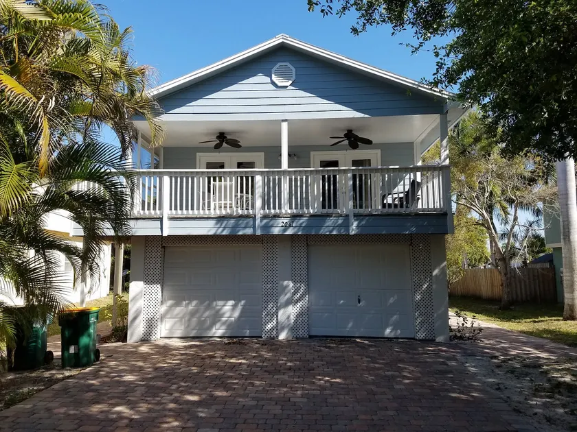 Charming Keys Style house - Image 1