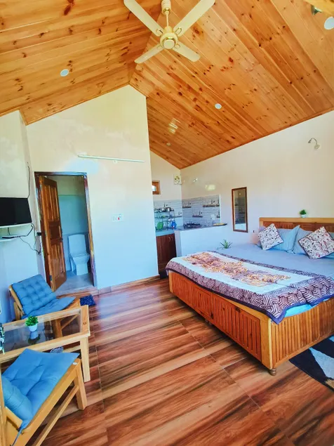Cozy Private Cottage Raison(Manali)Kitchen+Balcony - Image 1