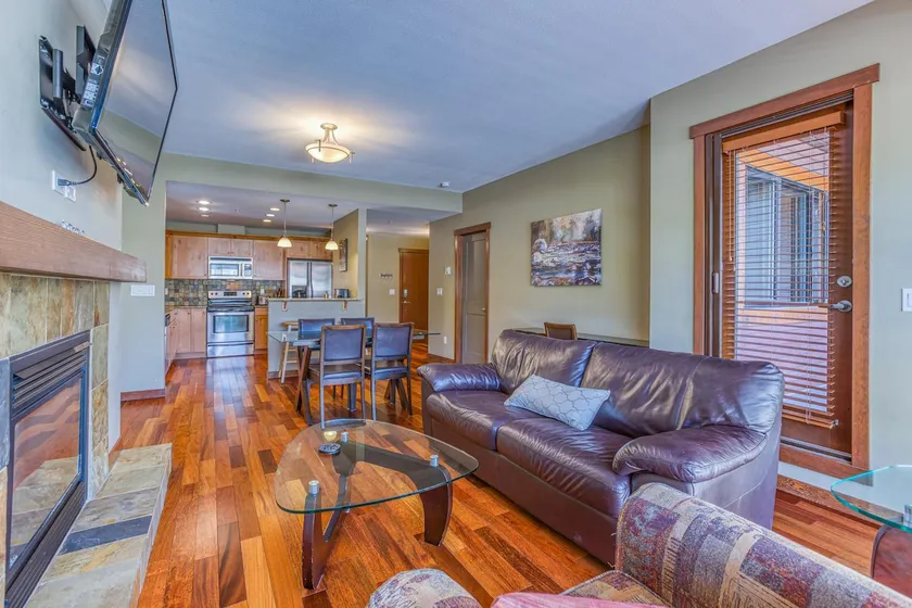 Rundle Rise - Spacious Condo Steps from Main Street - Image 1