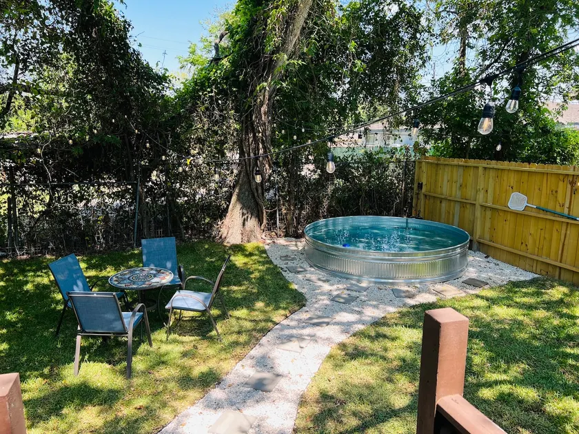 Charming 3/2 Heights Home w/plunge pool near DWNTN - Image 1