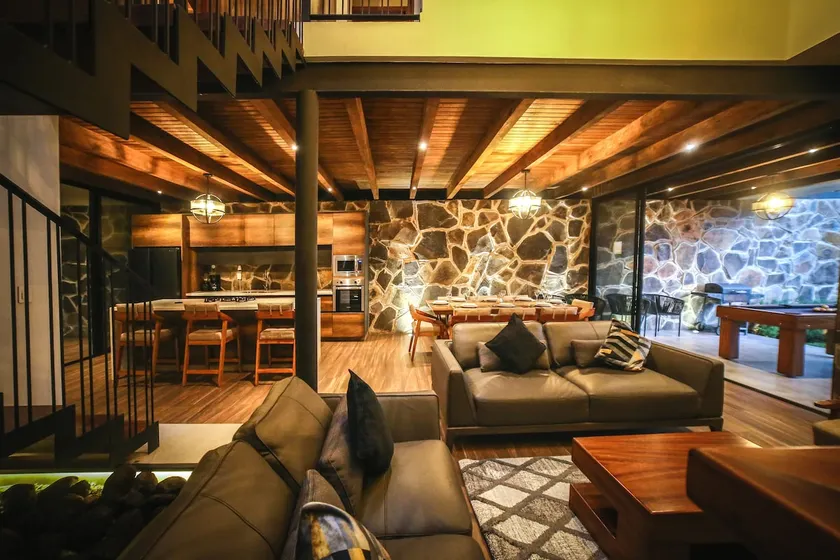 Tres Piedras Cabin - Image 1