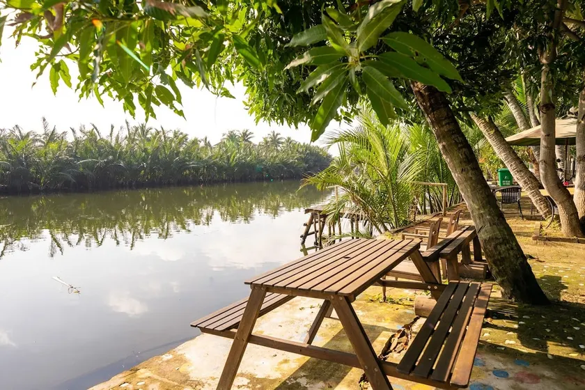 Hidden shared house with private POOL - 5BR - Image 1