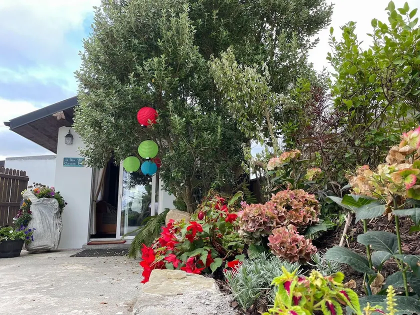 Beautiful Lí Ban Cottage by the Sea - Image 1