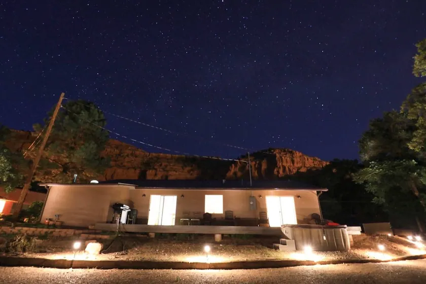 The Canyon Belle - Image 1
