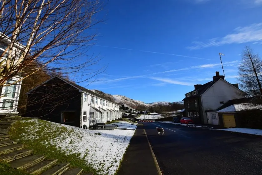 12 Thrang Brow, Chapel Stile - Image 1