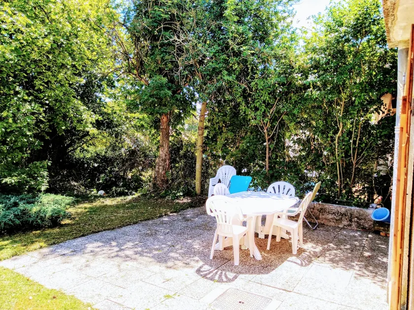 Chez Jul - Image 1