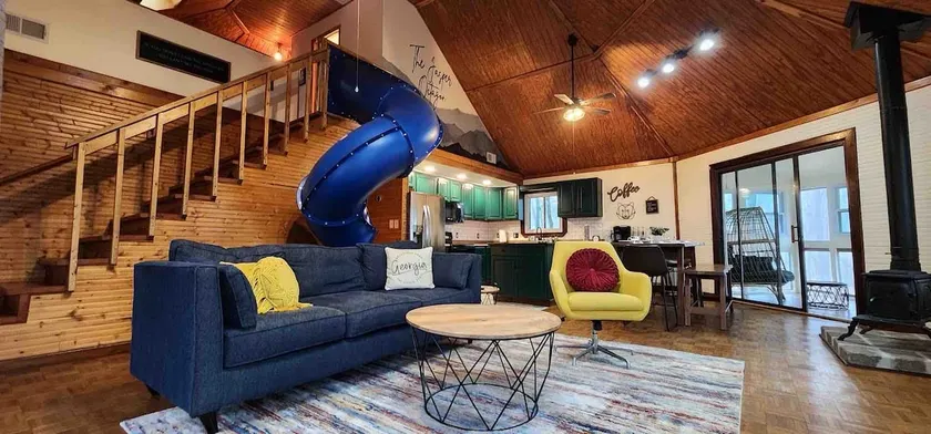 Rustic Mountain Family Adventure w/ game room! - Image 1