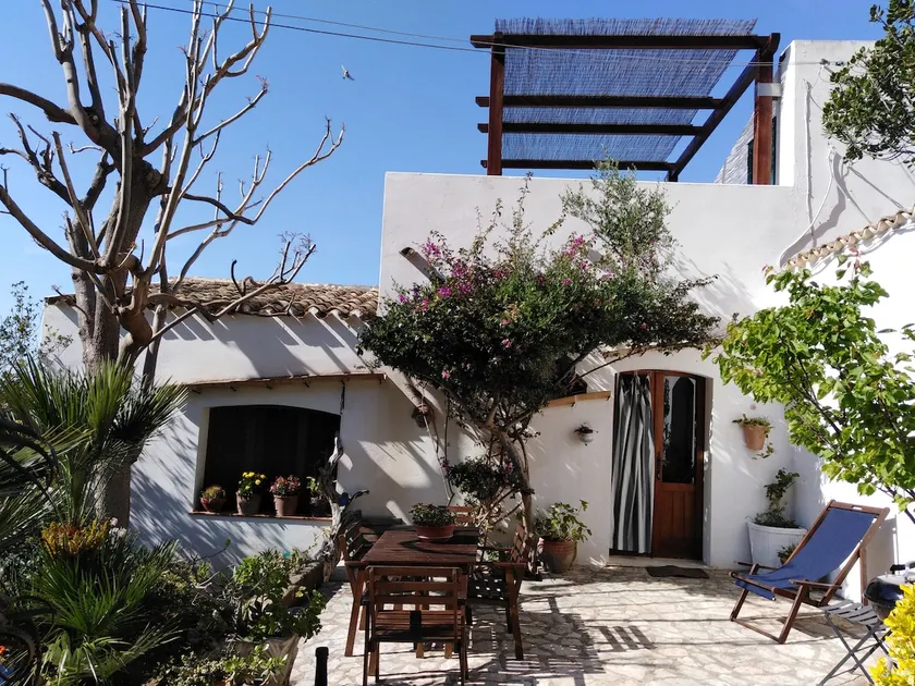 typical Macari dwellings - Image 1