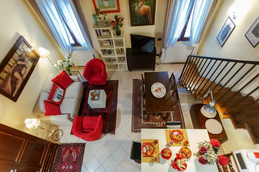 GuestHost - Ariostea University Duplex Apartment - Image 1