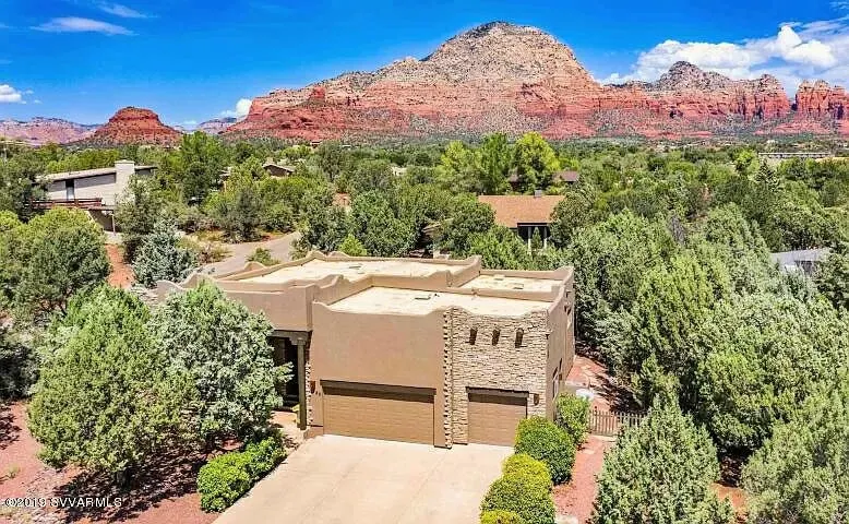 Sedona Hacienda with Hot Tub, Firepit, Room for 9 and Private Yard. - Image 1