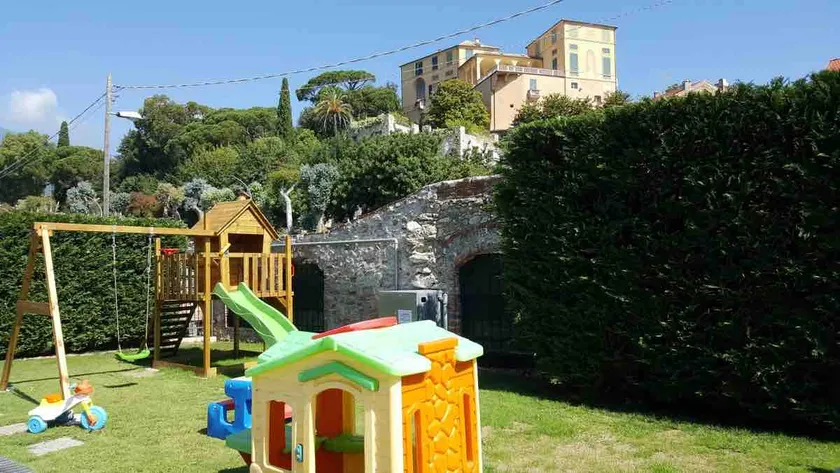 Loano • Apartment Pool & Park B5 - Image 1