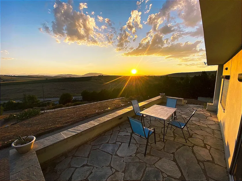 Vassilis and Despina's House - Image 1