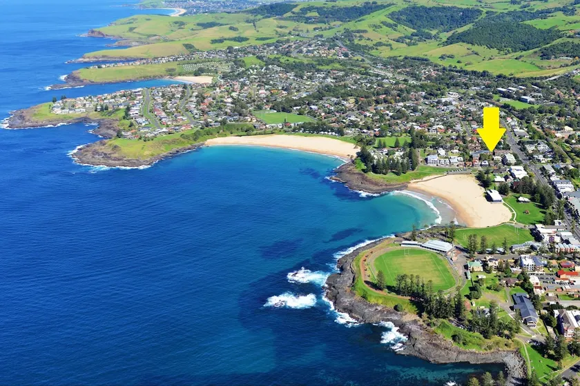 ‘Bikini’ Surf Beach - a 2 min walk to the beach! - Image 1