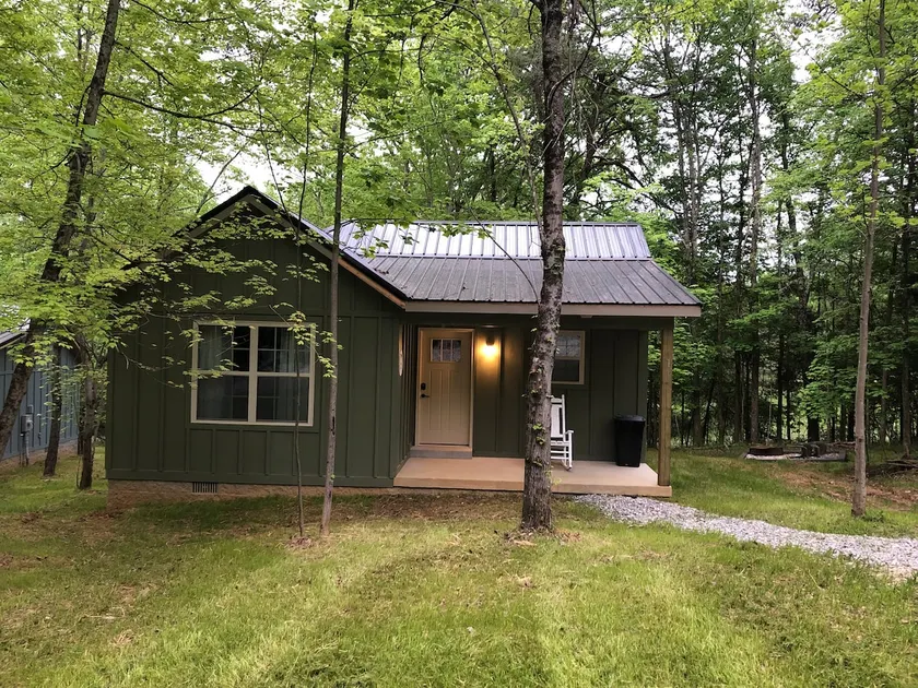 Tranquil Cottage for Outdoor Enthusiasts #1 - Image 1