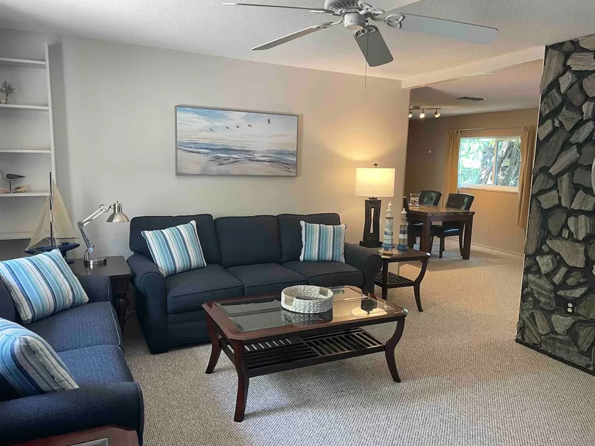 Recently Updated! - Close to White Sandy Beaches! - Image 1