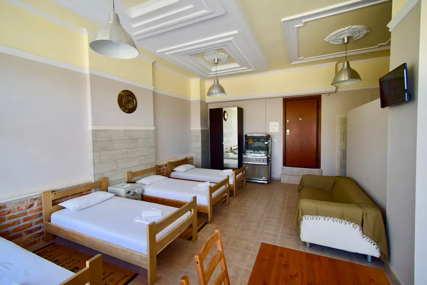 Comfort room - Image 1
