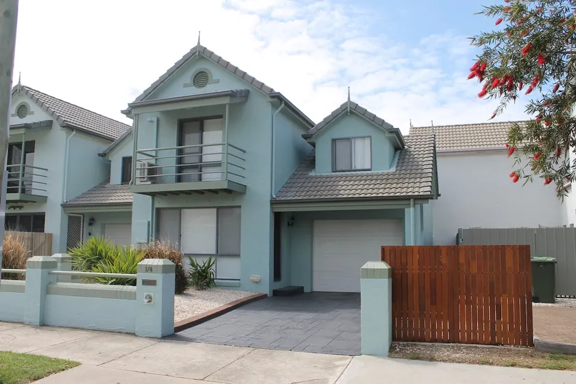 Our Lakes House - Image 1