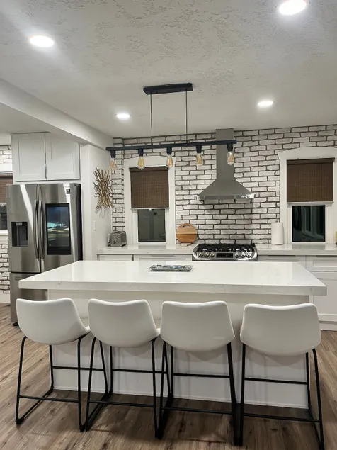 Stunning luxurious 1BR Sugarhouse brick bungalow - Image 1