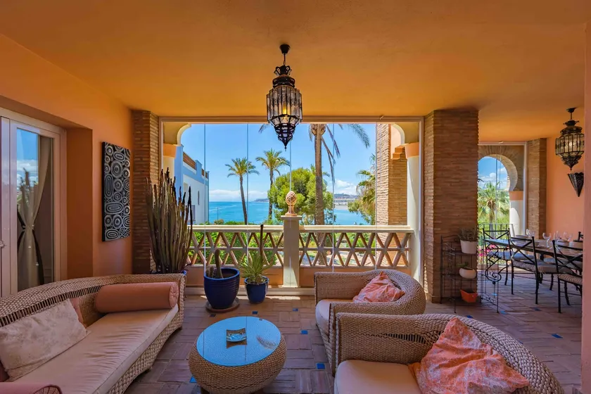 Casares Costa, The Pearl of the Bay - Image 1