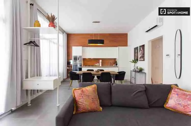 Design Loft close to Prada Foundation - Image 1
