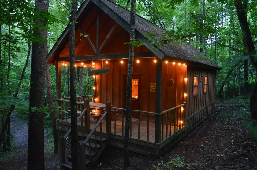 The Woodsman Cabin at Starr Mountain Retreat - Image 1