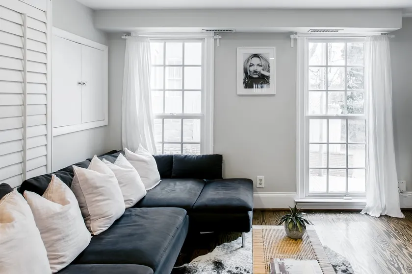 Style, Luxury, Historic Four Bedroom Home in Best Location - Image 1