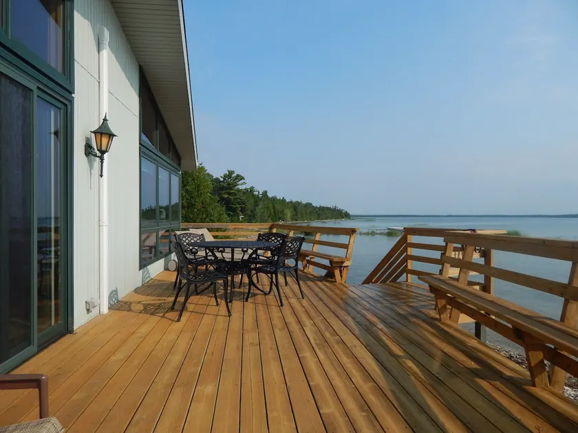 Never Want to Leave Cottage - Image 1