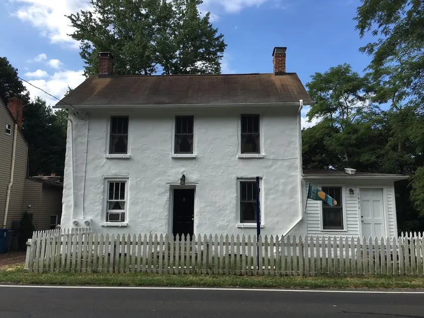 19 Century Charming Stone House - Image 1