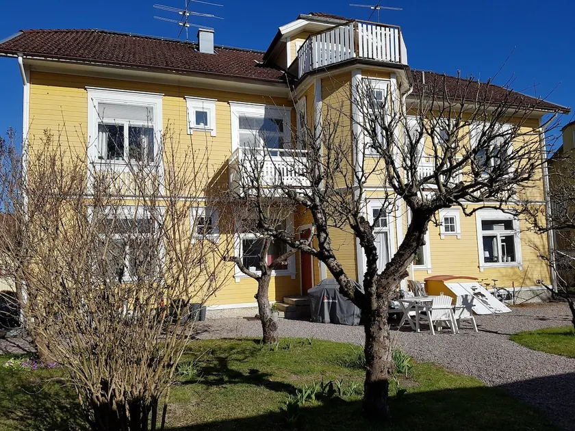 Large, lovely loft in turn-of-the-century house, Skara - Image 1
